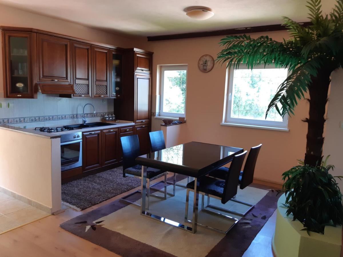 Villa Garden Apartments 헤르섹 외부 사진