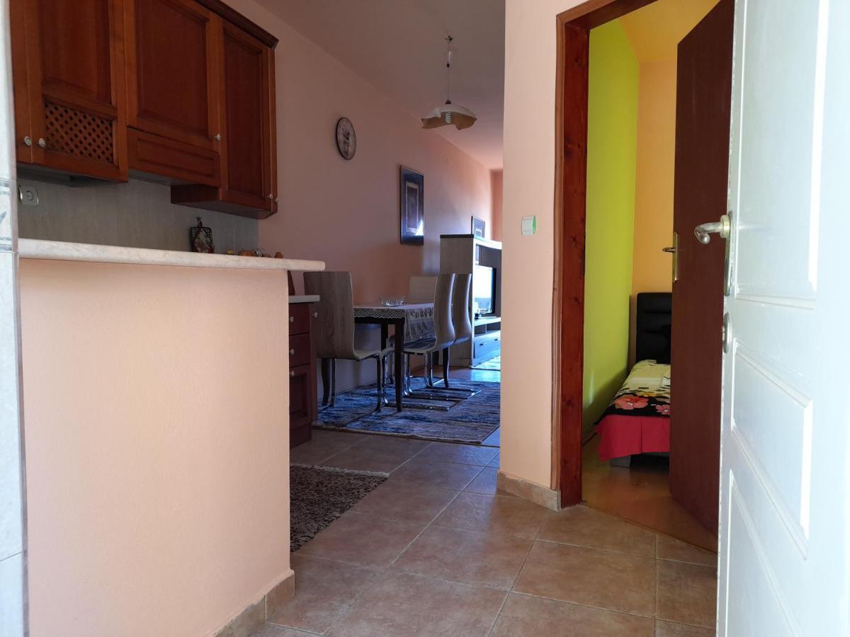 Villa Garden Apartments 헤르섹 외부 사진